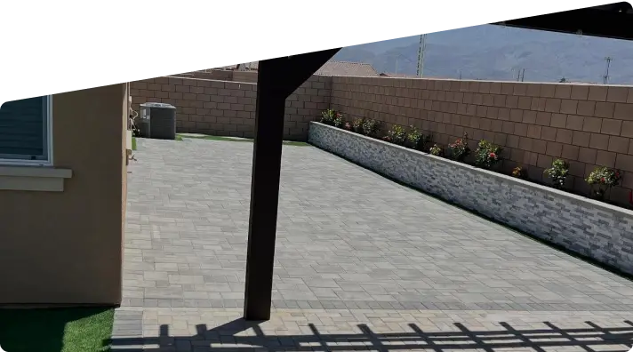 masonry-contractor-backyard-interlocking-paver-installation-ultimate-pro-landscaping-coachella-valley 2